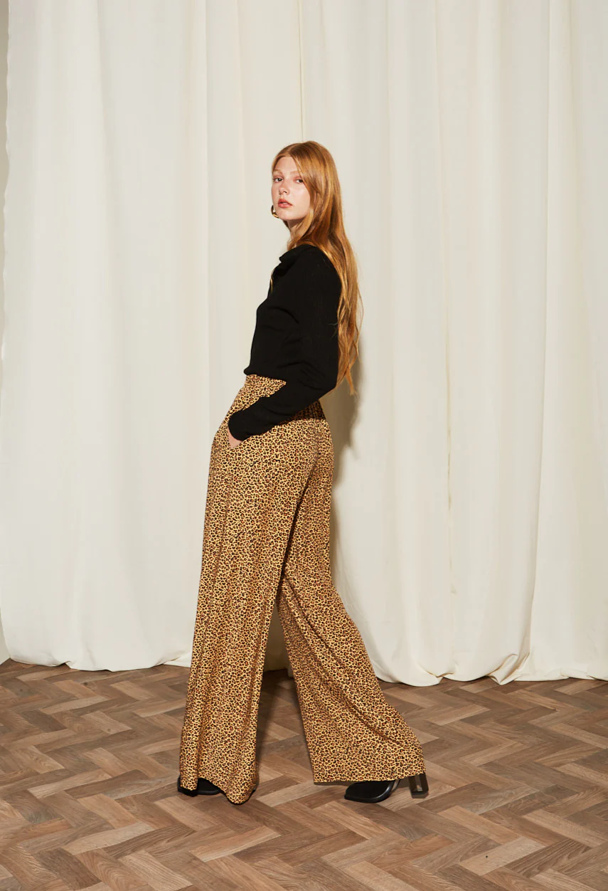 Aviel viscose printed pants - Image 7
