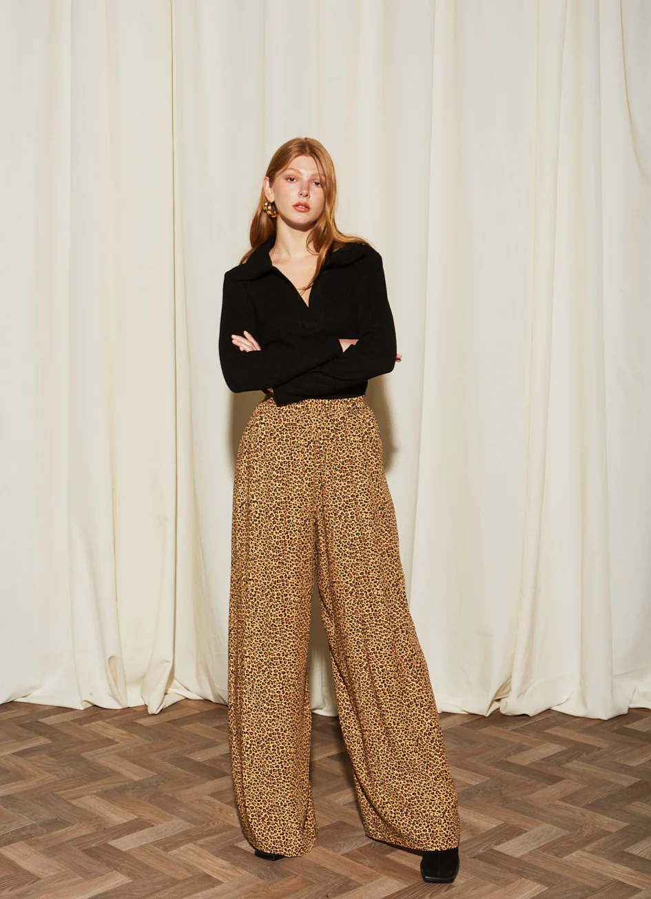 Aviel viscose printed pants - Image 8