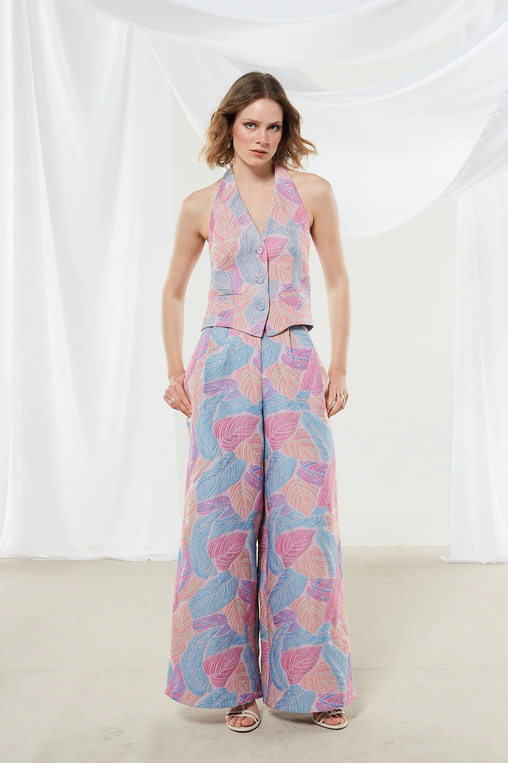 Clementine brocade vest - Image 8