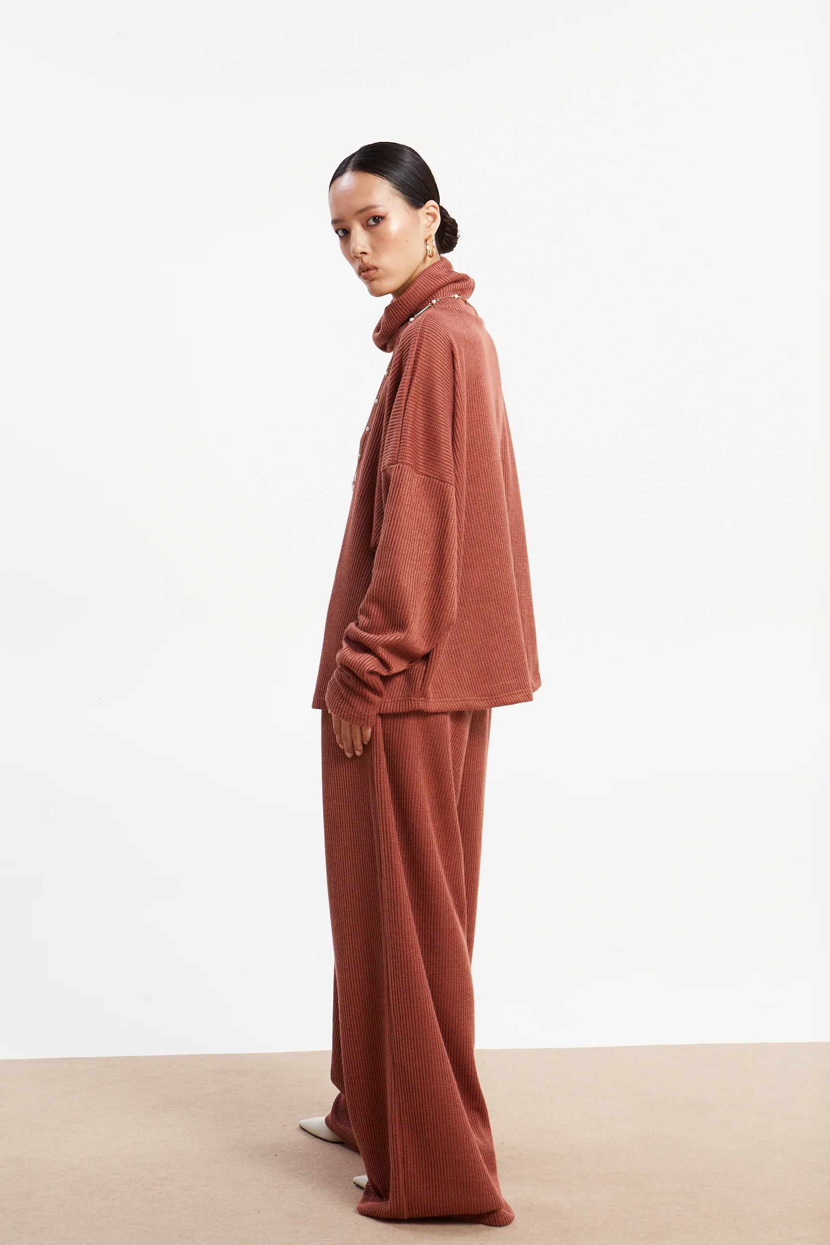 Dorothy knitted dusty pink pants - Image 4