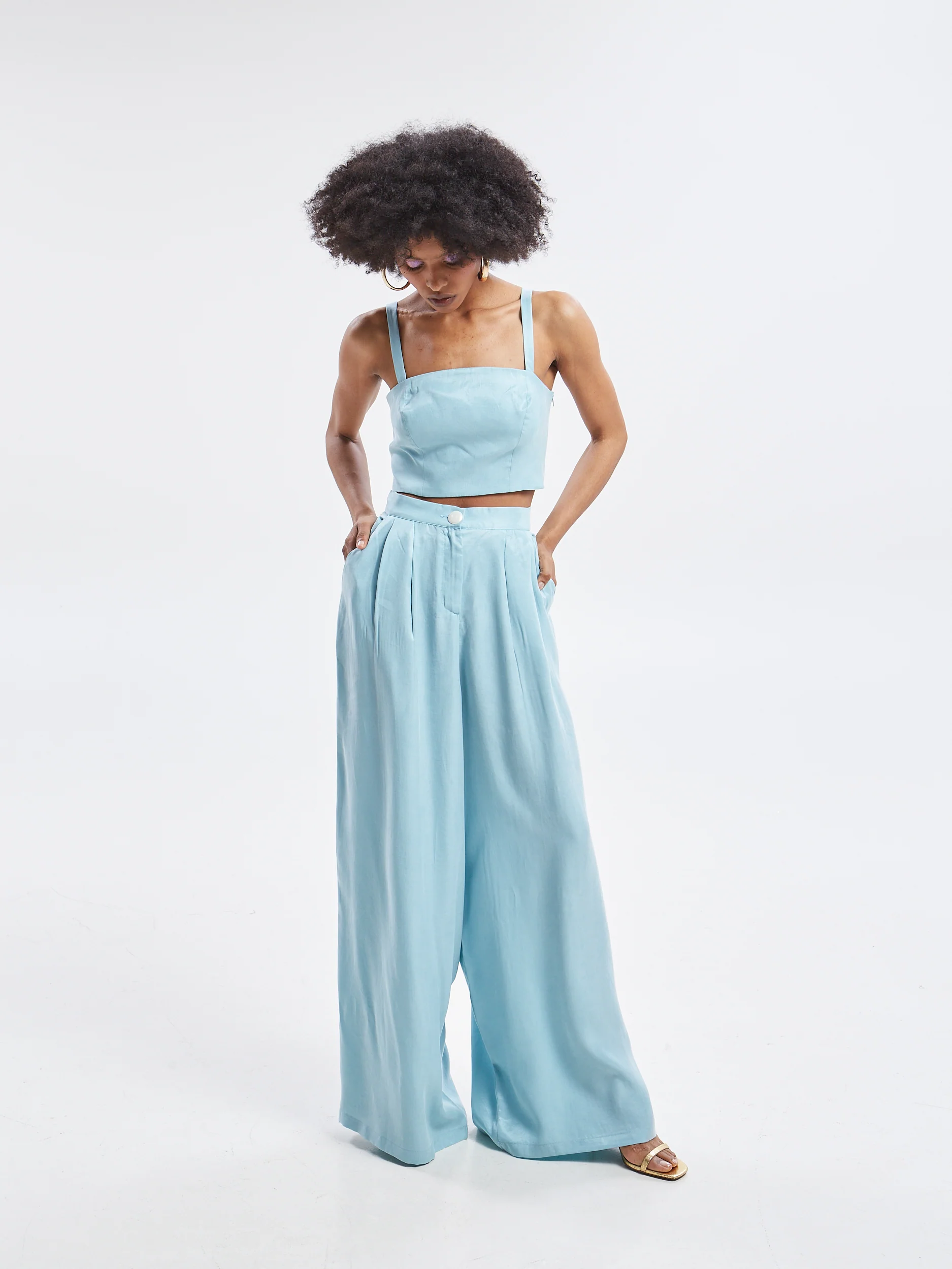 Ilyra lyocell azure cropped top - Image 6