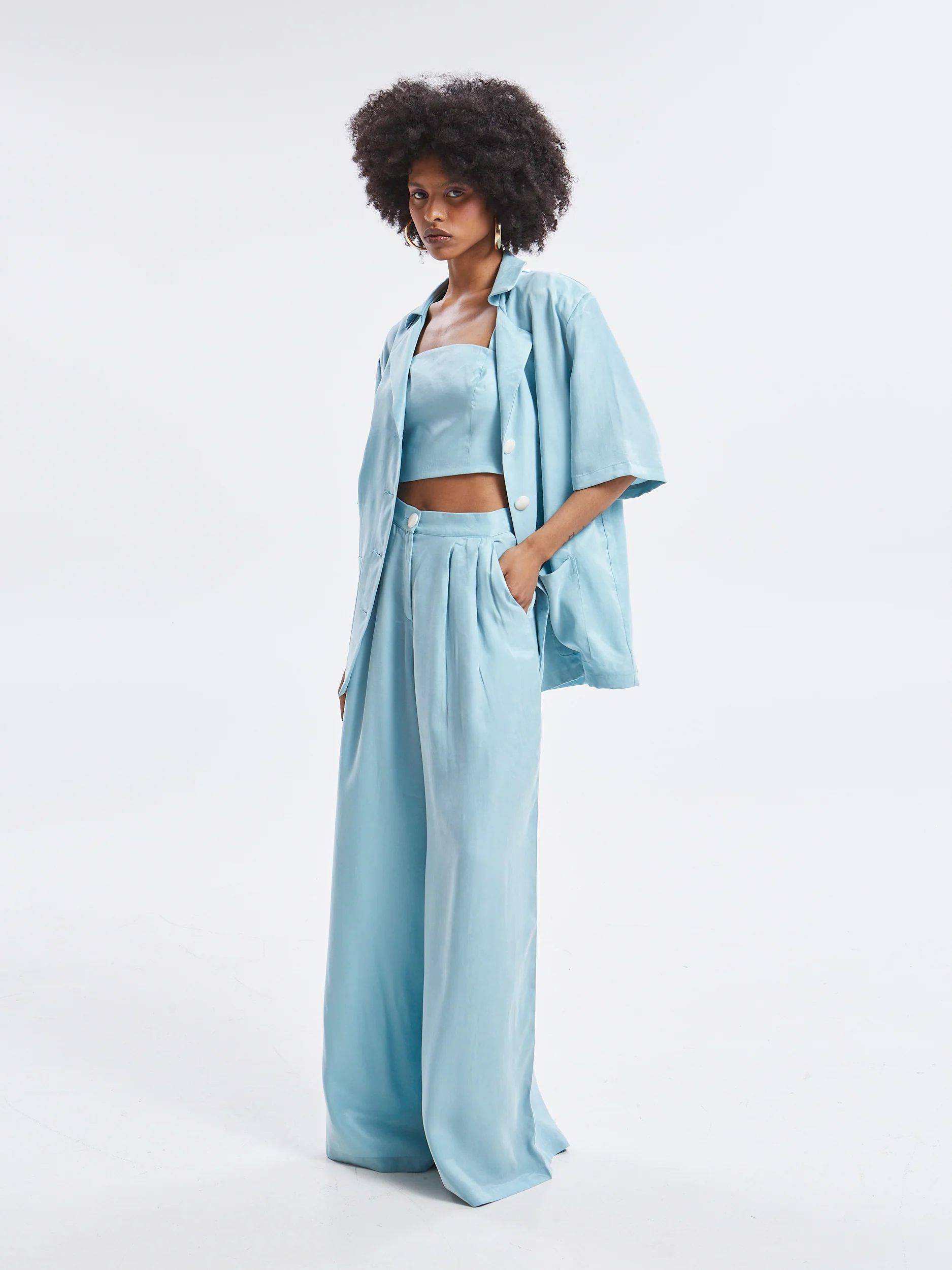 Ilyra lyocell short sleeve azure blazer - Image 3