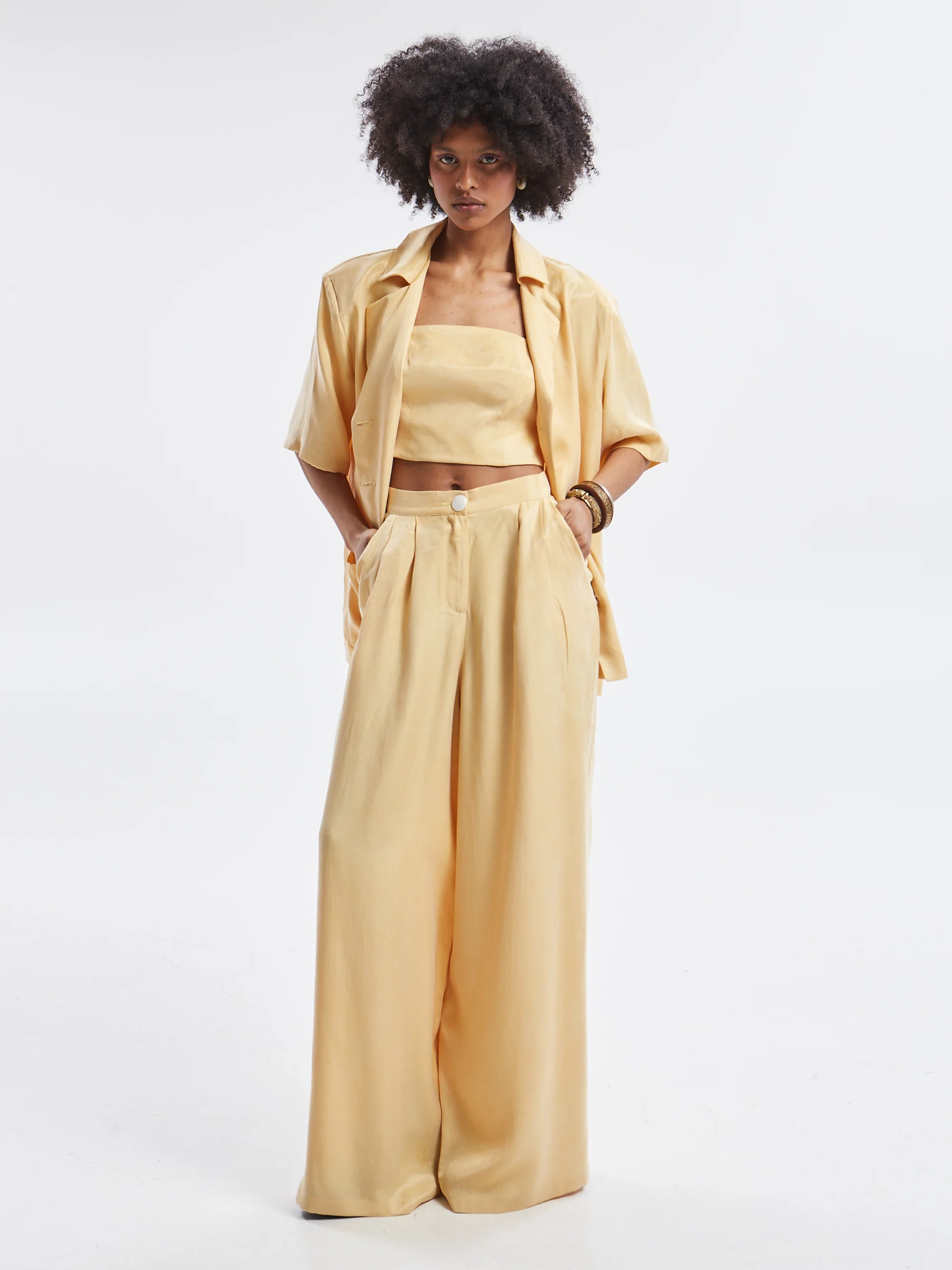 Ilyra lyocell cropped banana top - Image 3