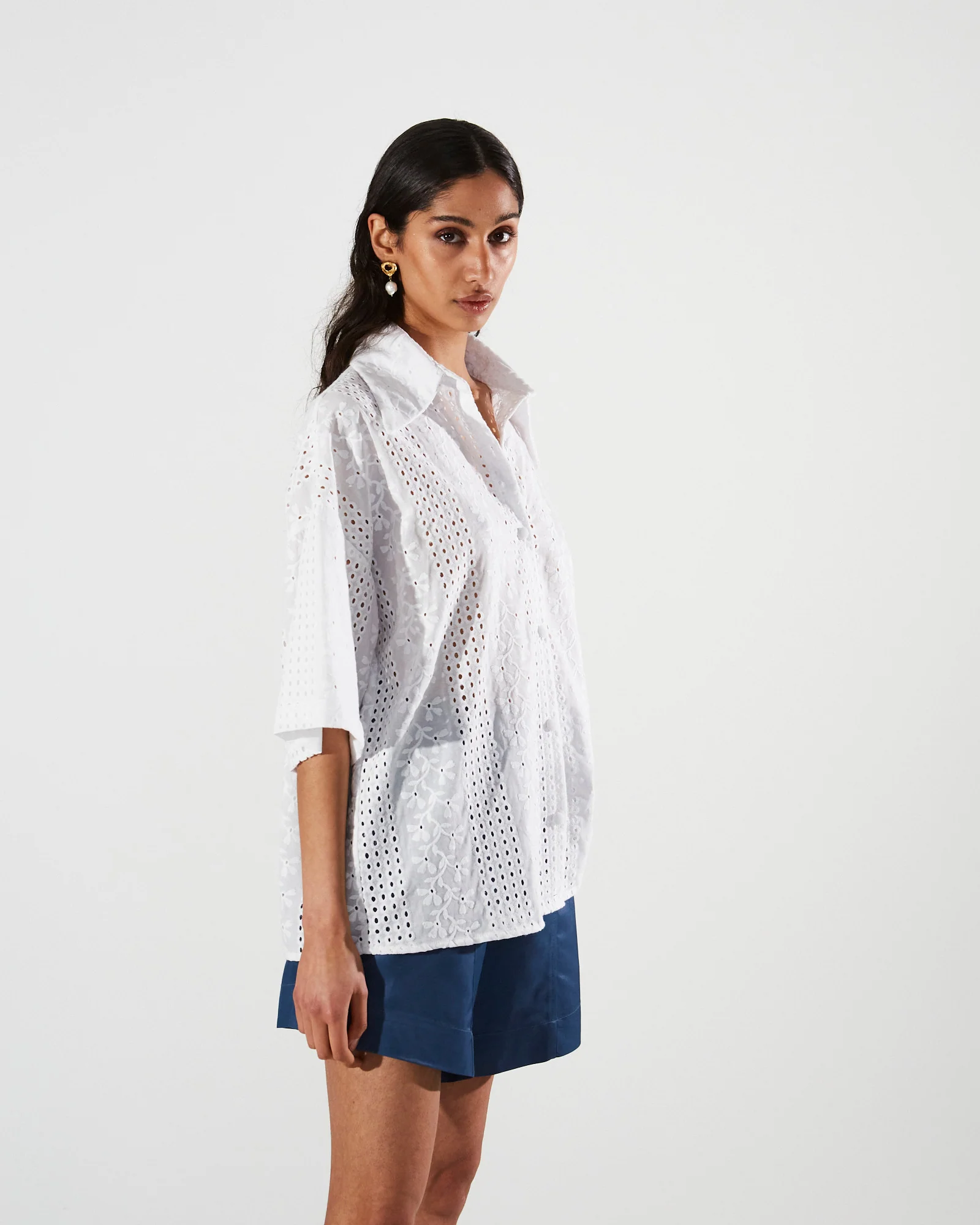 Luisa blue shorts - Image 4