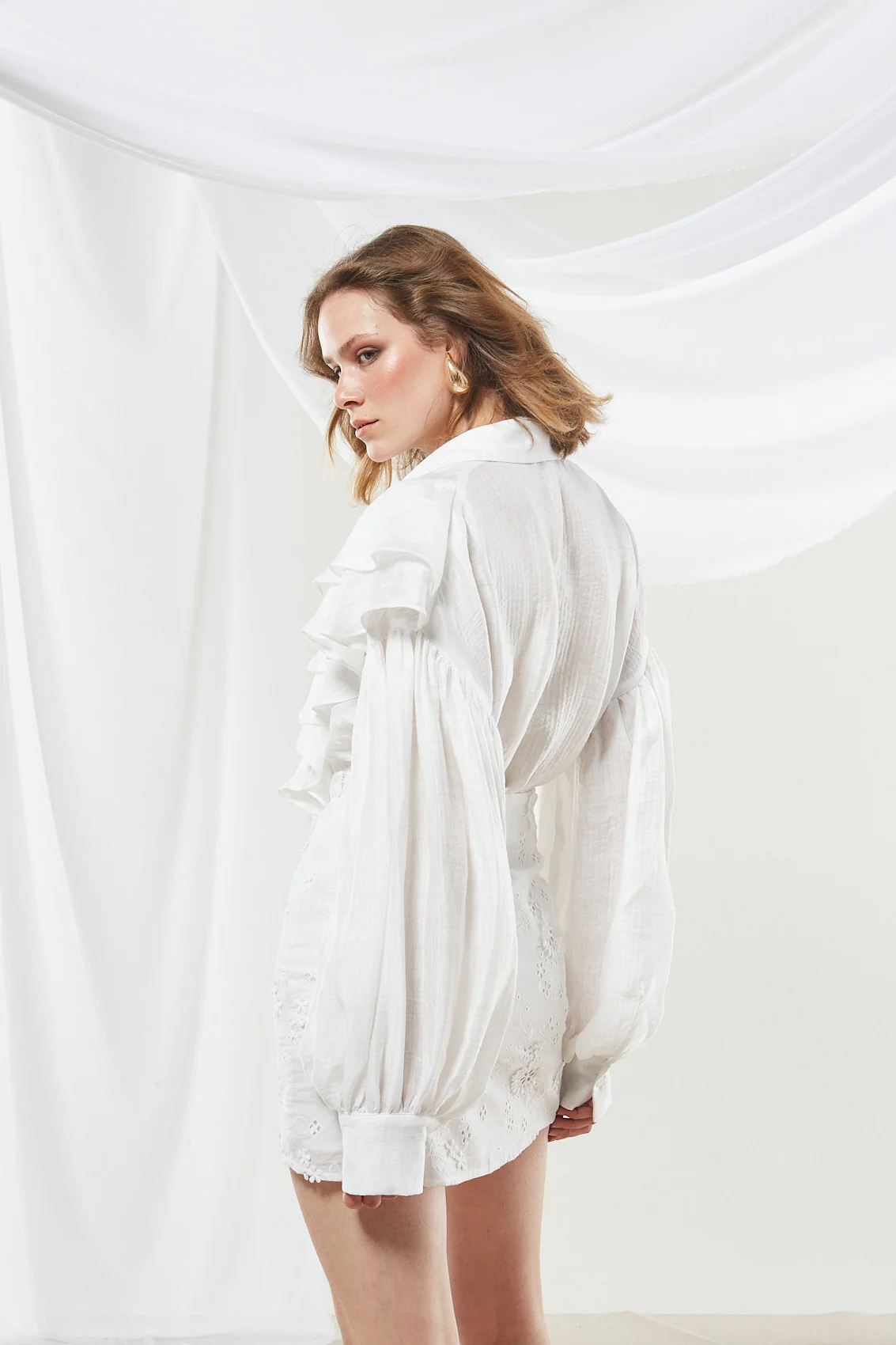 Margot ruffle white shirt - Image 9