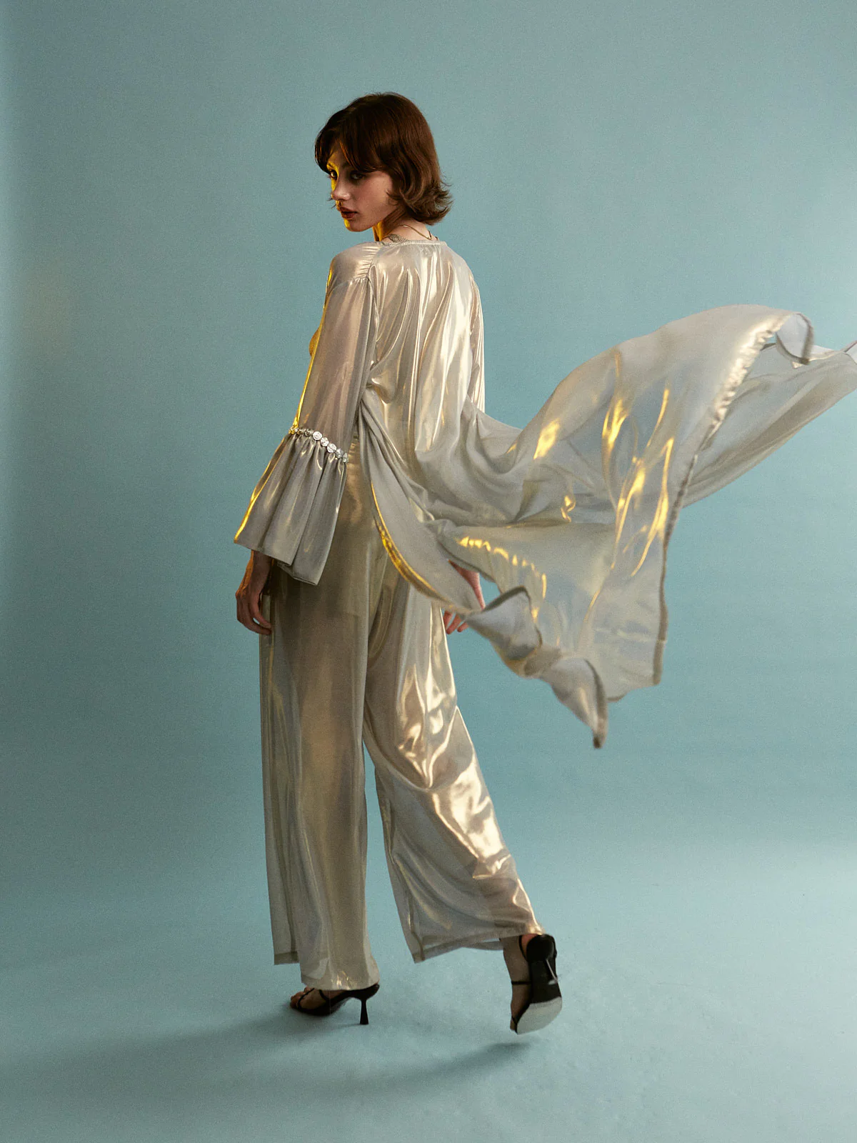 Priscilla metallic kimono - Image 7