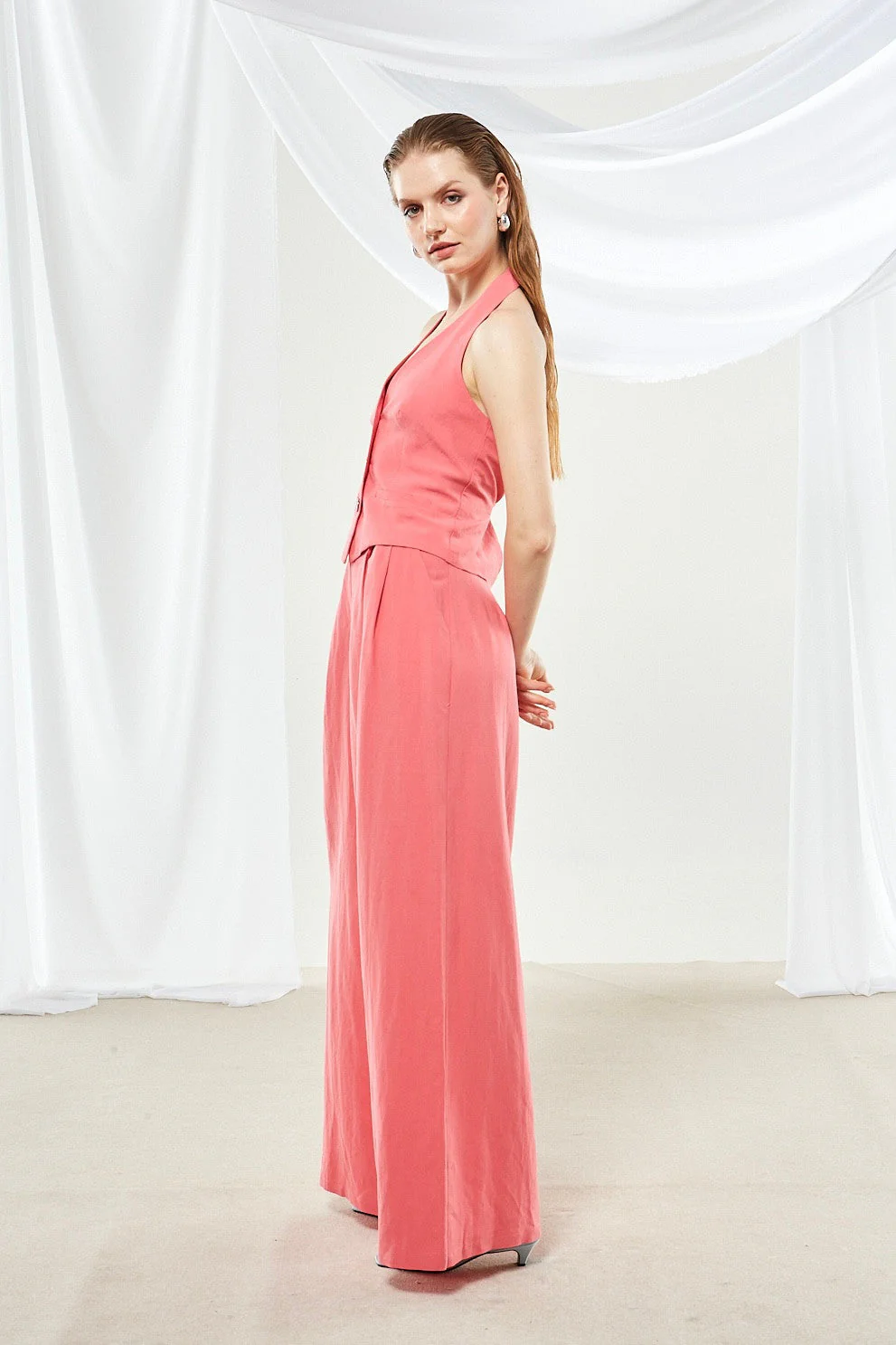 Senna coral pink vest - Image 3